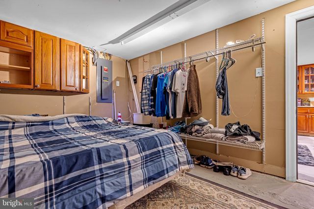 110 4TH AVE, Tuckerton, NJ 08087