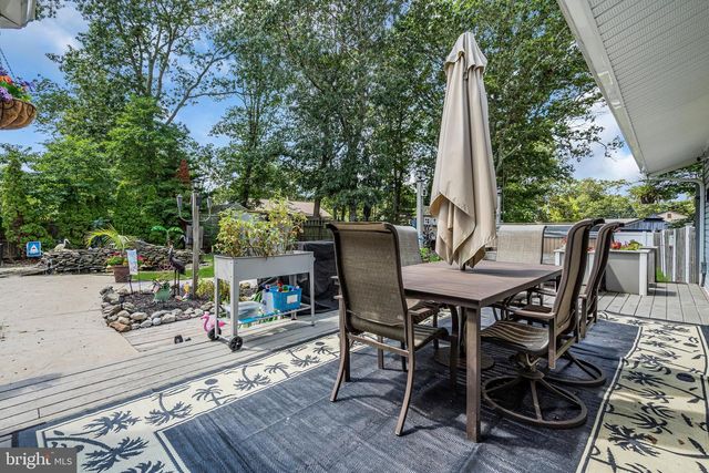 110 4TH AVE, Tuckerton, NJ 08087