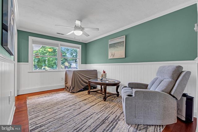 110 4TH AVE, Tuckerton, NJ 08087