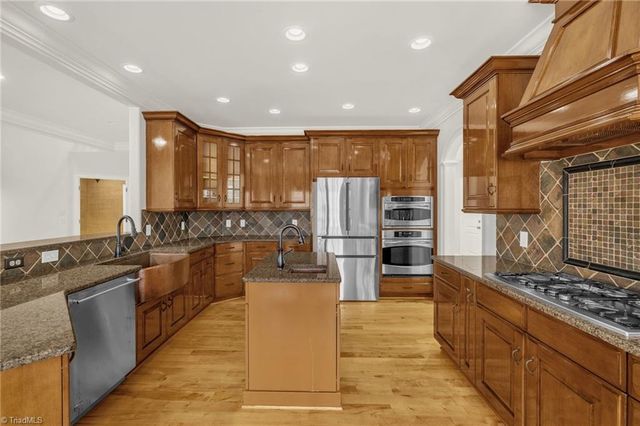 1352 Trafalgar Drive, High Point, NC 27262