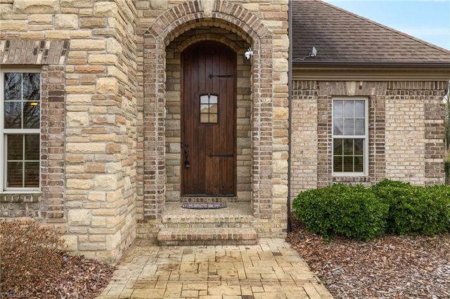 1352 Trafalgar Drive, High Point, NC 27262