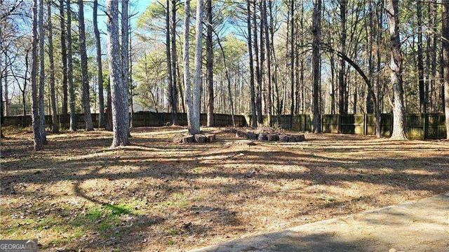 115 BOND Drive, Ellenwood, GA 30294