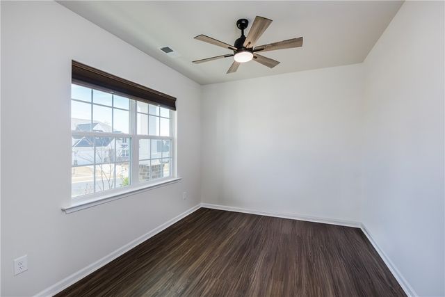 106 Keswick Circle, Central, SC 29630