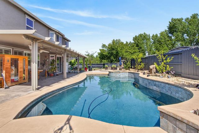 3501 Blanchette Way, Rancho Cordova, CA 95670