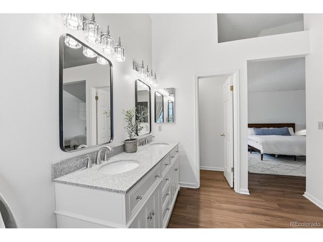 2258 S Nome Ct, Aurora, CO 80014