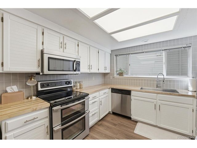 2258 S Nome Ct, Aurora, CO 80014