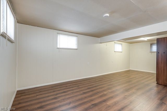 5731 Meadow Lane, Bedford Heights, OH 44146