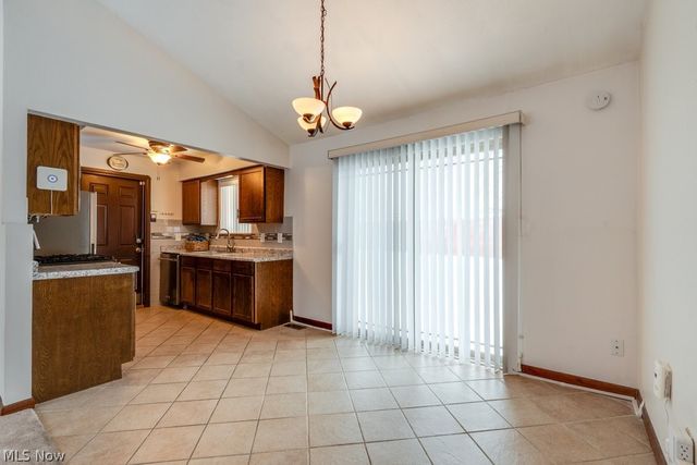 5731 Meadow Lane, Bedford Heights, OH 44146