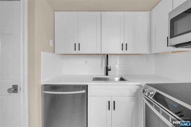 6816 Bellevue Avenue 3A, Guttenberg, NJ 07093