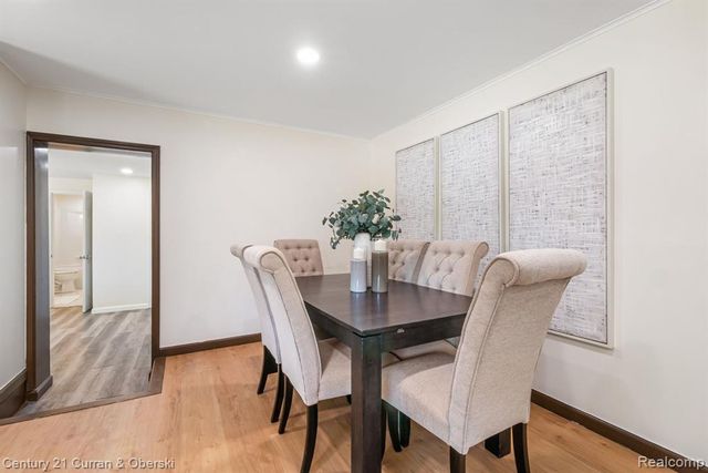 2374 Lakena Road, West Bloomfield, MI 48324