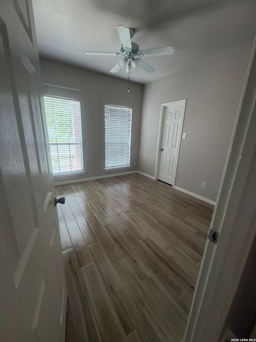 12651 Point Canyon, San Antonio, TX 78253