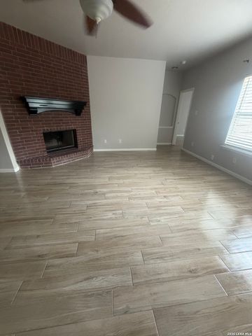 12651 Point Canyon, San Antonio, TX 78253