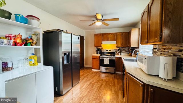 920 ANDREWS AVE, Darby, PA 19023