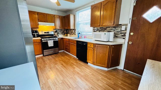 920 ANDREWS AVE, Darby, PA 19023