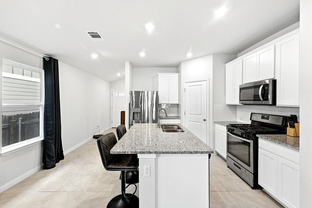 13108 Barrister LN, Buda, TX 78610