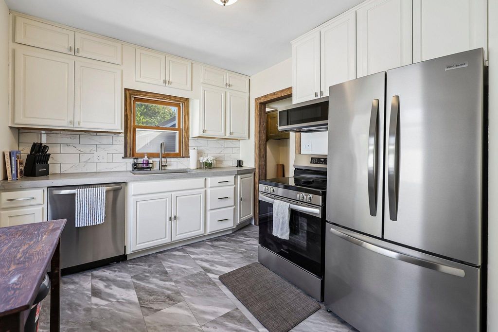 113 Sherburne Street N, Stillwater, MN 55082 — photo 3
