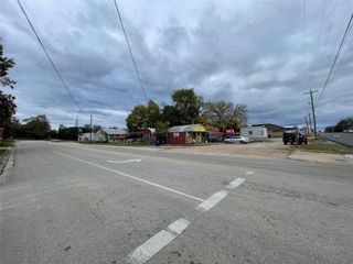 901 N Washington Avenue, Livingston, TX 77351