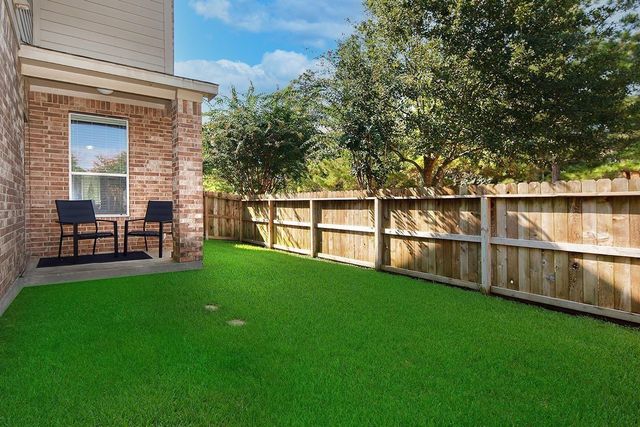 3 Pine Needle Place, The Woodlands, TX 77382