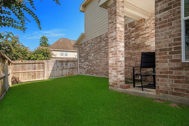 3 Pine Needle Place, The Woodlands, TX 77382