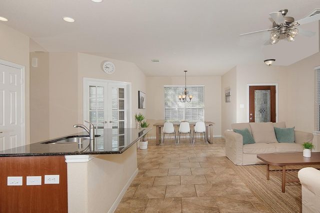 3 Pine Needle Place, The Woodlands, TX 77382