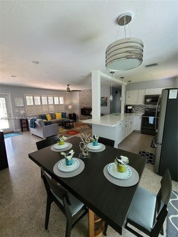 2741 NE 16th Ave, Wilton Manors, FL 33334