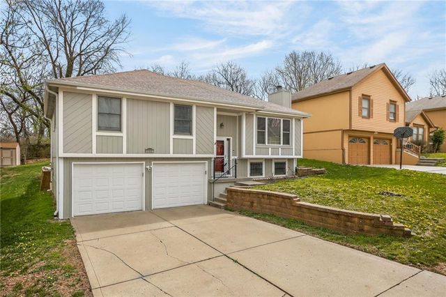 4115 N Troost Avenue, Kansas City, MO 64116