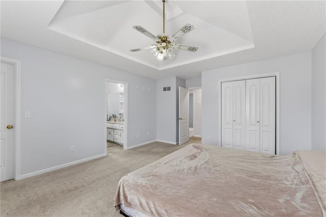 4115 N Troost Avenue, Kansas City, MO 64116