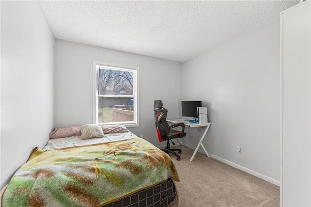 4115 N Troost Avenue, Kansas City, MO 64116