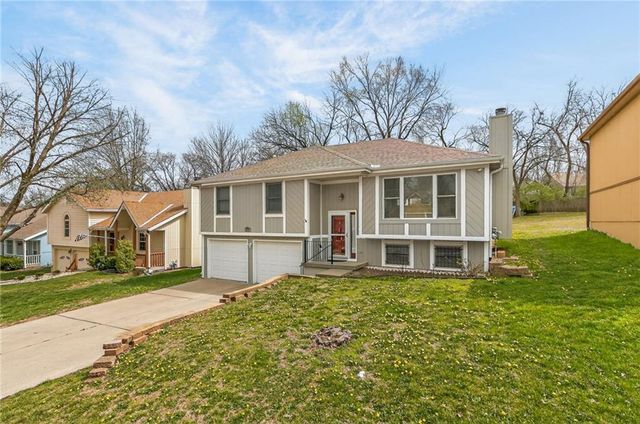 4115 N Troost Avenue, Kansas City, MO 64116