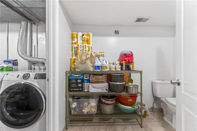 4115 N Troost Avenue, Kansas City, MO 64116