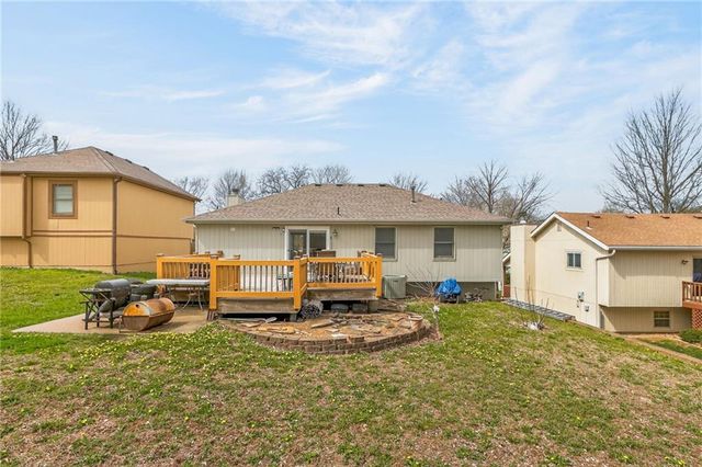 4115 N Troost Avenue, Kansas City, MO 64116