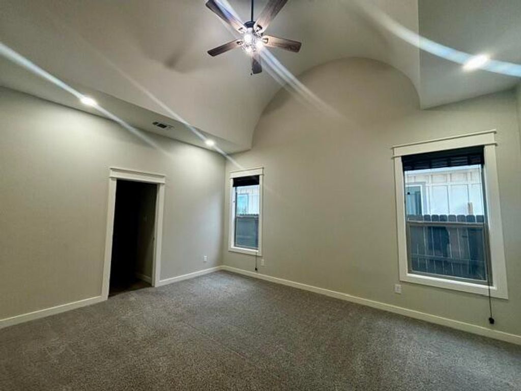 Image 6 of property listing at 1814 Childress Street, San Angelo, TX 76901