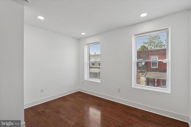 2538 W OAKDALE ST, Philadelphia, PA 19132