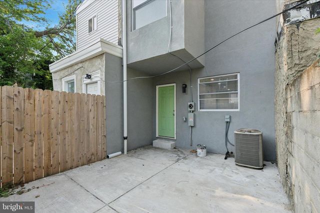 2538 W OAKDALE ST, Philadelphia, PA 19132