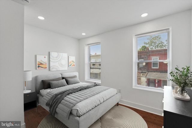 2538 W OAKDALE ST, Philadelphia, PA 19132