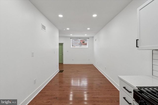 2538 W OAKDALE ST, Philadelphia, PA 19132