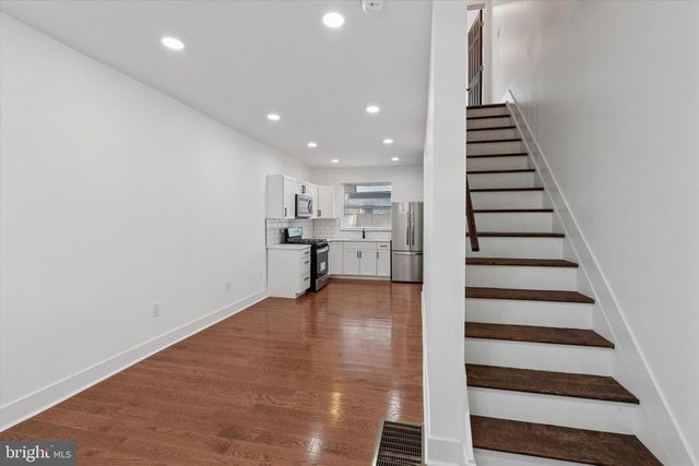 2538 W OAKDALE ST, Philadelphia, PA 19132