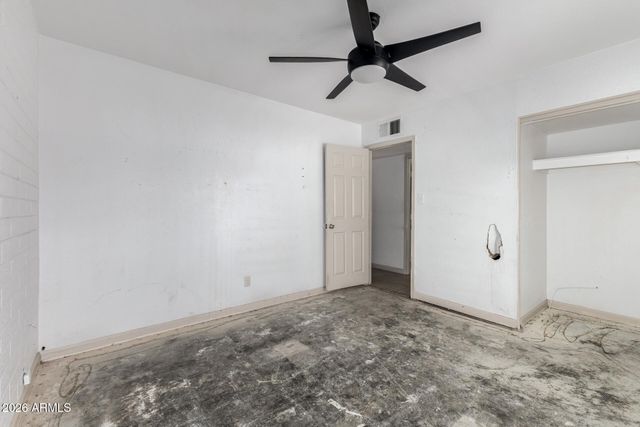 5017 N 64TH Avenue, Glendale, AZ 85301