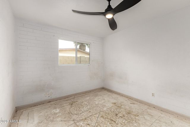 5017 N 64TH Avenue, Glendale, AZ 85301