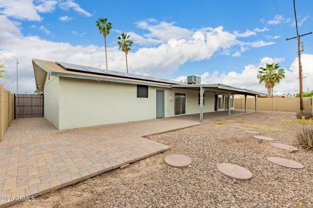5017 N 64TH Avenue, Glendale, AZ 85301