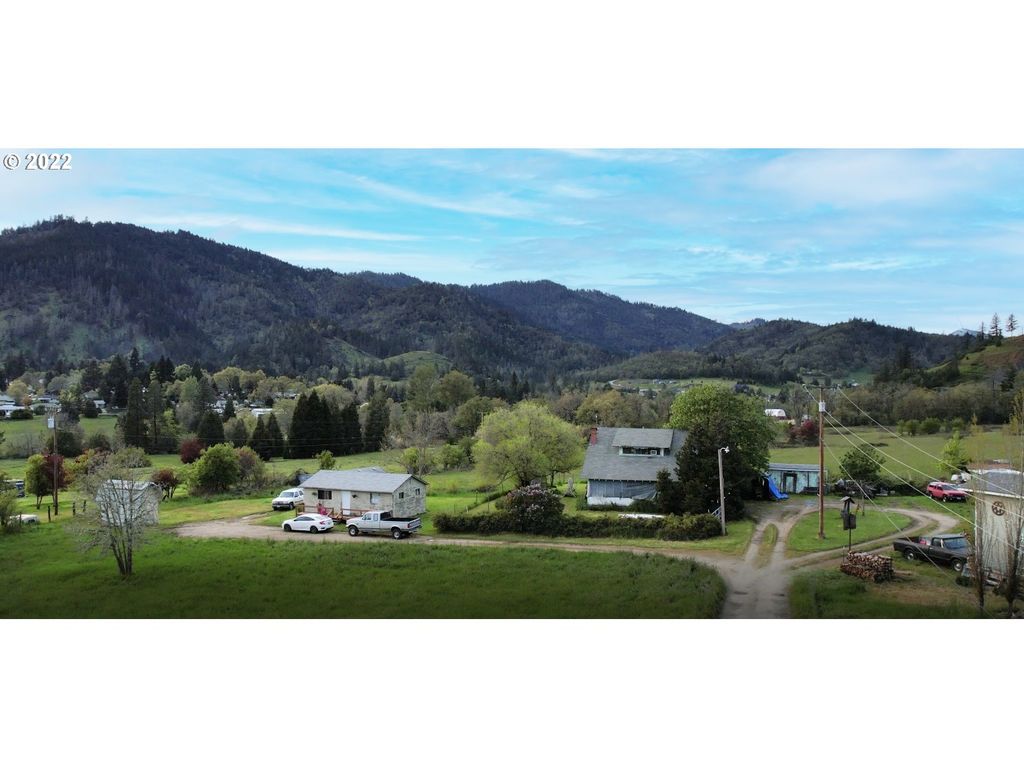 1171 Ne DIVISION St, Myrtle Creek, OR 97457
