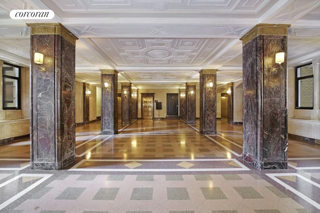 135 EASTERN Parkway 2B1, New York City, NY 11238