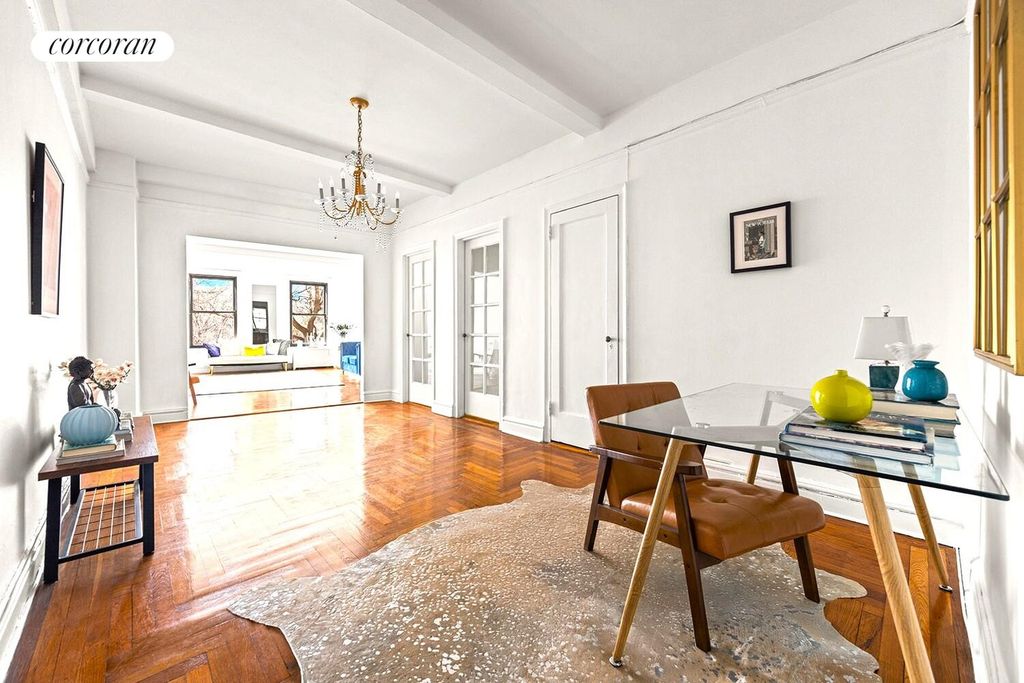 135 EASTERN Parkway 2B1, New York City, NY 11238