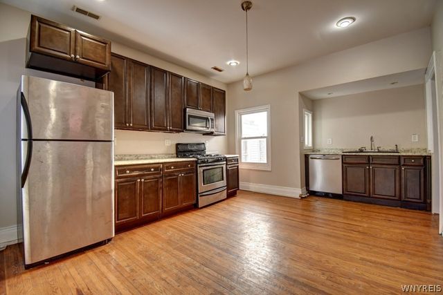 364 West Avenue, Buffalo, NY 14201