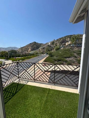 16736 Nicklaus 39, Sylmar, CA 91342