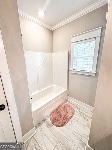 238 Flat Shoal Drive, Bonaire, GA 31005