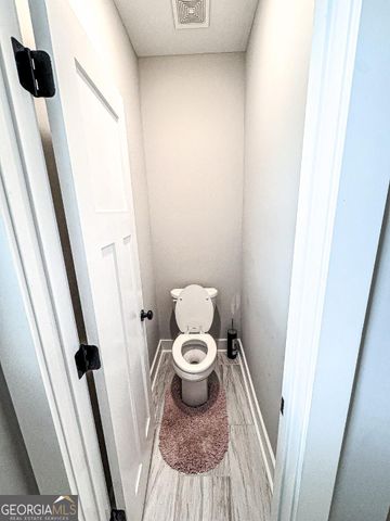 238 Flat Shoal Drive, Bonaire, GA 31005