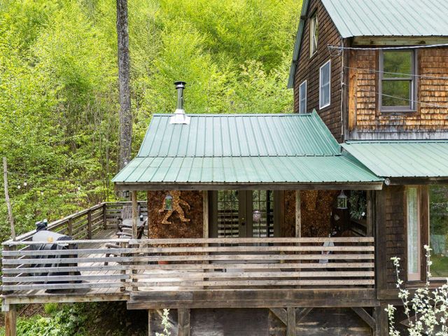 442 Brookline Road, Athens, VT 05345
