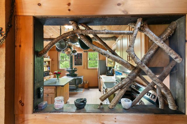 442 Brookline Road, Athens, VT 05345