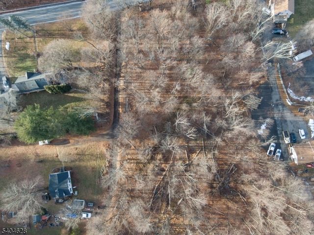 2046 Macopin Rd, West Milford Twp., NJ 07480